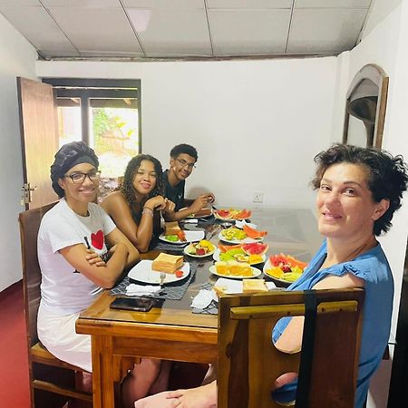 Lake Classical Guest House Kandy Luaran gambar