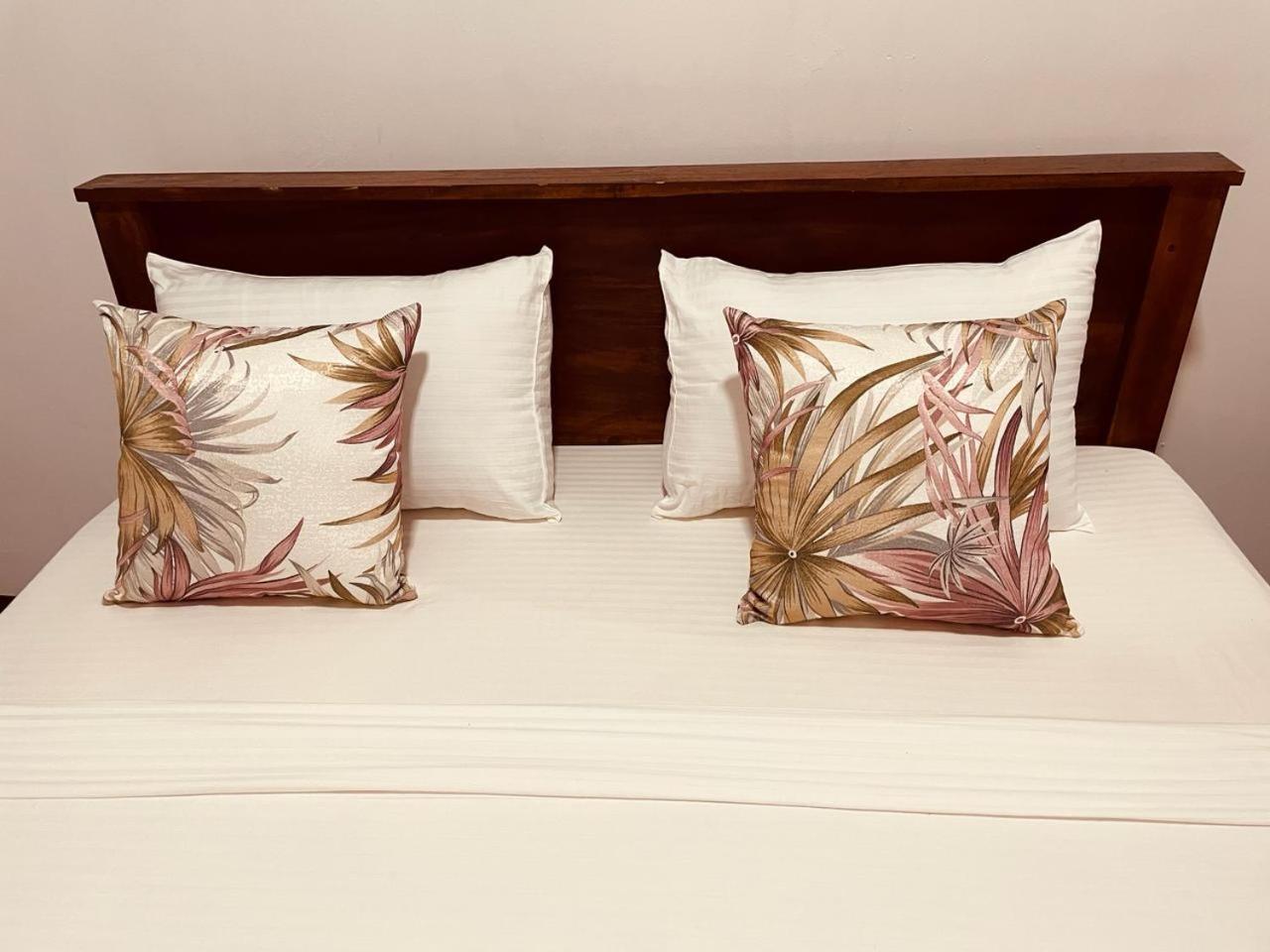Lake Classical Guest House Kandy Bilik gambar