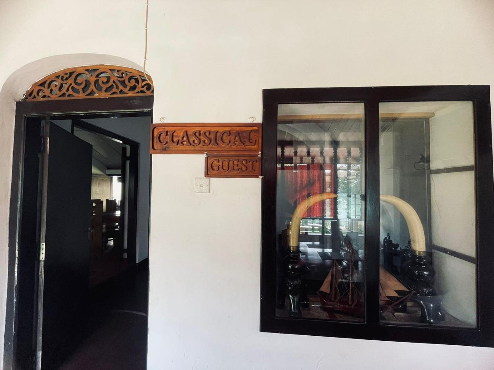 Lake Classical Guest House Kandy Luaran gambar