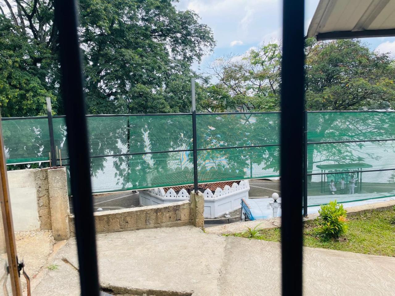 Lake Classical Guest House Kandy Luaran gambar
